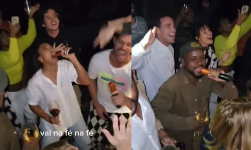 
				
					Elenco de 'Vai na Fé' 'invade' casa do diretor da novela; VÍDEO
				
				