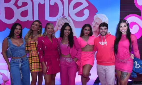 
				
					FOTOS: Premiere de 'Barbie' reúne time de famosos em São Paulo
				
				