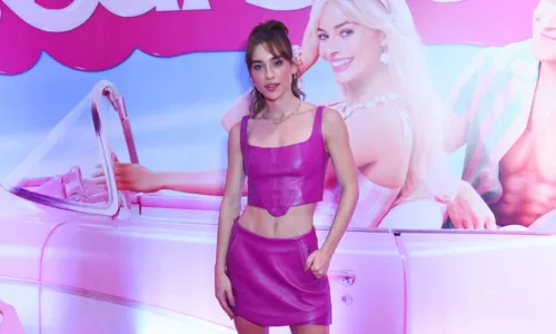 
				
					FOTOS: Premiere de 'Barbie' reúne time de famosos em São Paulo
				
				