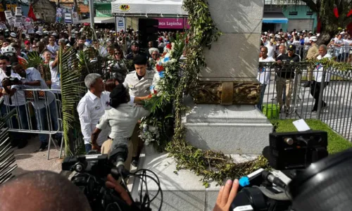 
				
					FOTOS: Veja comemorações do Bicentenário 2 de julho em Salvador
				
				