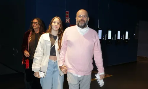 
				
					Famosos marcam presença em show de Gilberto Gil e família
				
				