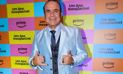 
				
					Famosos prestigiam Lázaro Ramos em pré-estreia de 'Um Ano Inesquecível'
				
				