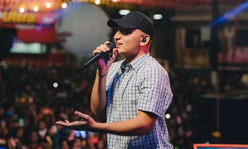 
				
					João Gomes faz show inédito em São Sebastião do Passé; confira
				
				