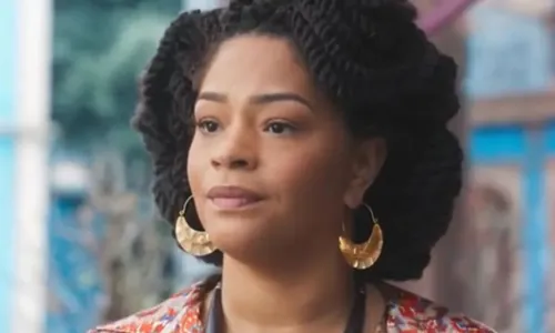 
				
					Juliana Alves desabafa sobre racismo na TV: 'Experiências dolorosas'
				
				