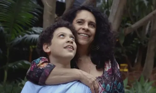 
				
					Justiça pede que filho de Gal Costa ateste união dela com viúva
				
				