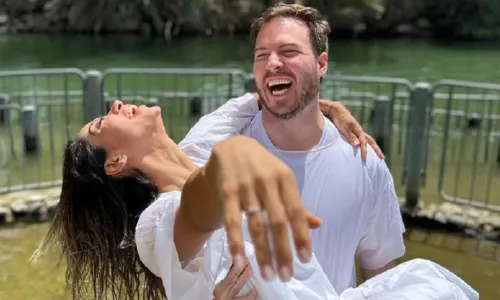 
				
					Maíra Cardi revela que casamento com Thiago Nigro terá 3 dias de festa
				
				