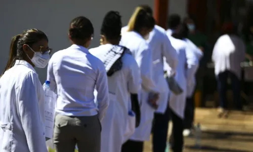 
				
					Mais Médicos tem cerca de 34 mil profissionais inscritos
				
				