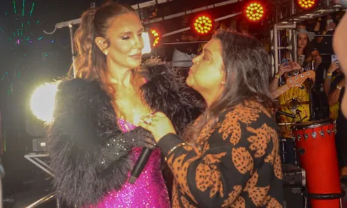 
				
					‘Minha dose de cura’, diz Preta Gil sobre encontro com Ivete em trio
				
				