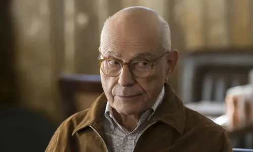 
				
					Morre Alan Arkin, vencedor do Oscar por 'Pequena Miss Sunshine'
				
				