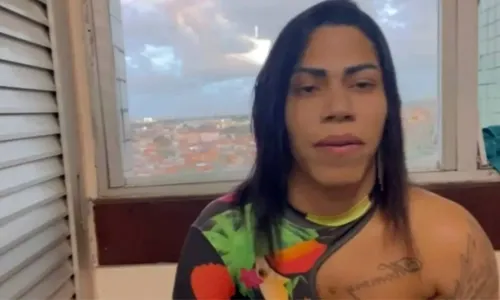 
				
					Mulher trans baleada em assalto revela ter sido vítima de sequestro
				
				