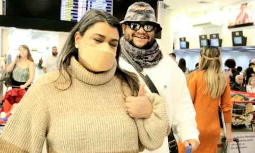 
				
					Preta Gil e Gominho são vistos em aeroporto do Rio de Janeiro
				
				