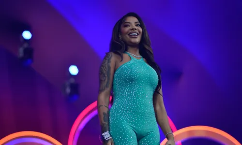 
				
					Preta Gil e outros famosos curtem Numanice de Ludmilla em SP; fotos
				
				