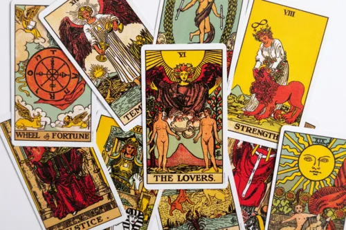 
				
					Revelações do Tarot para julho de 2023
				
				