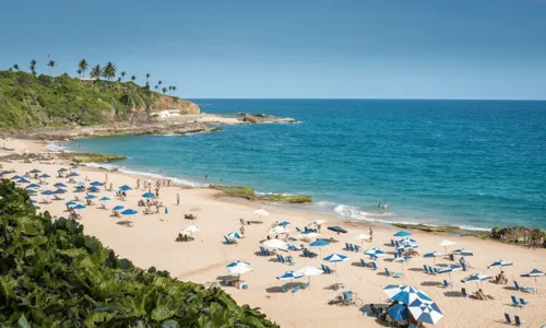 
				
					Salvador tem 12 praias impróprias para banho no fim de semana
				
				