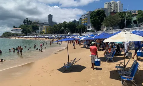 
				
					Salvador tem 19 praias próprias para banho no fim de semana
				
				