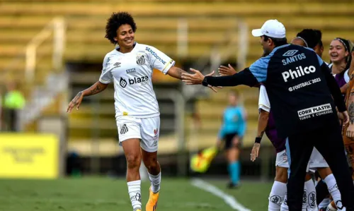 
				
					Santos e Ferroviária saem na frente nas quartas do Brasileiro Feminino
				
				