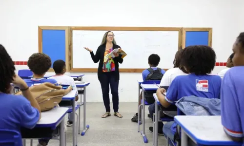 
				
					Secretaria de Educação divulga professores contemplados com gratificação
				
				