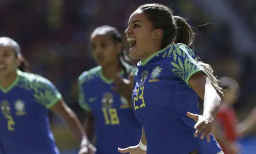 
				
					Seleção feminina goleia Chile em último jogo antes da Copa do Mundo
				
				