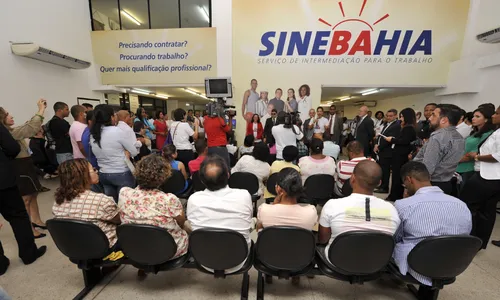 
					SineBahia oferece 393 vagas de emprego na Bahia esta segunda (17)
				
				