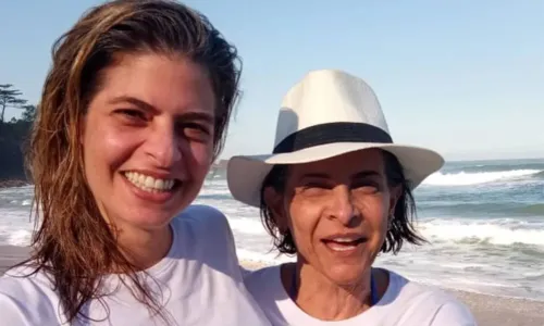 
				
					Termina casamento de Marina Lima com advogada; veja
				
				