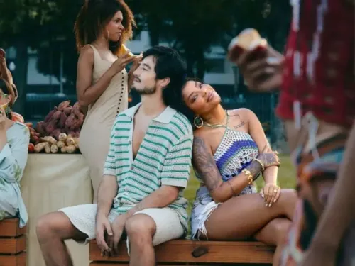 
				
					Tiago Iorc e Ludmilla lançam clipe de 'Zangadinha'
				
				