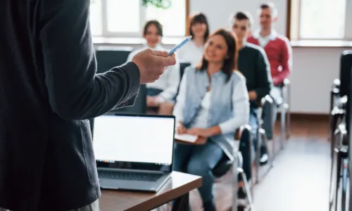 
				
					Universidade oferece mais de 50 cursos gratuitos em Salvador; confira
				
				