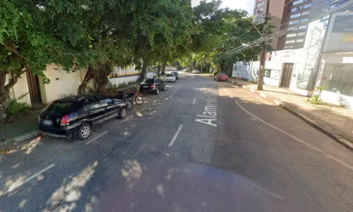 
				
					Vereador propõe mudança em nome de rua de Salvador para 'Beverly Hills'
				
				