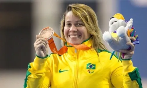 
				
					Verônica Almeida será primeira paratleta a acender o Fogo Simbólico
				
				