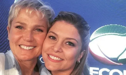 
				
					Xuxa deixa de seguir Bárbara Borges após ex-paquita defender Marlene
				
				