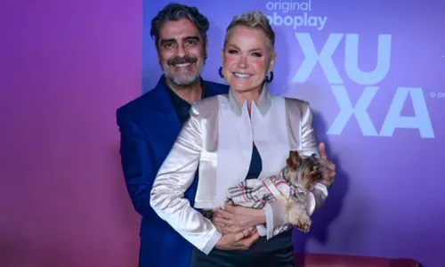 
				
					Xuxa posa com Sasha em lançamento de documentário no Rio; veja fotos
				
				