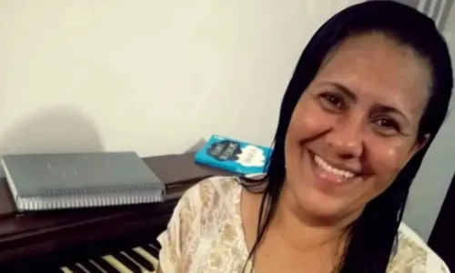 
				
					Professora baiana relata ataque em creche de SC: ' terror'
				
				