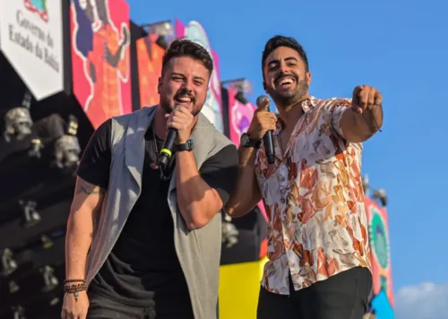 
				
					André e Mauro anunciam lançamento de novos singles; veja detalhes
				
				