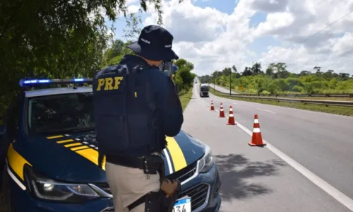 
				
					PRF registra quase 3 mil infrações durante feriado da Semana Santa
				
				