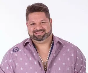 
				
					Danniel Vieira lança 