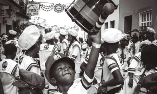 
				
					Mostra fotográfica expõe material inédito do acervo do Olodum
				
				