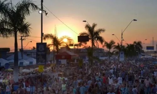 
				
					Youtube do iBahia transmite micareta de Feira; veja horários
				
				