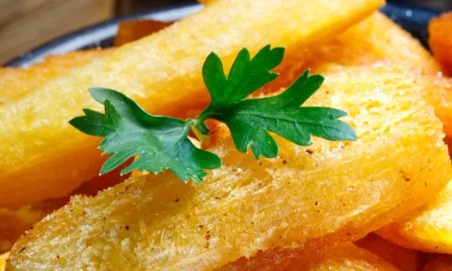 
				
					Aipim frito na airfryer: faça versão especial de uma iguaria indígena
				
				