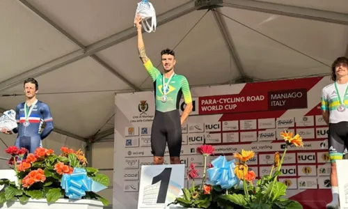 
				
					Ciclismo paralímpico: Lauro Chaman é ouro em etapa da Copa do Mundo
				
				