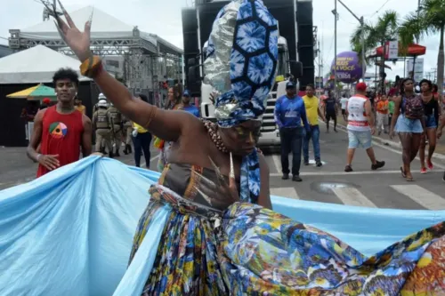 
				
					Micareta de Feira: veja fotos do 3° dia de festa
				
				