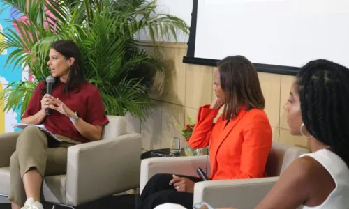 
				
					Jornalistas discutem participação feminina na mídia na Rede Bahia
				
				