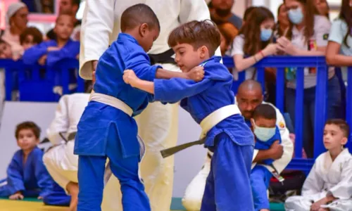 
				
					Salvador recebe Festival de Artes Marciais para crianças
				
				