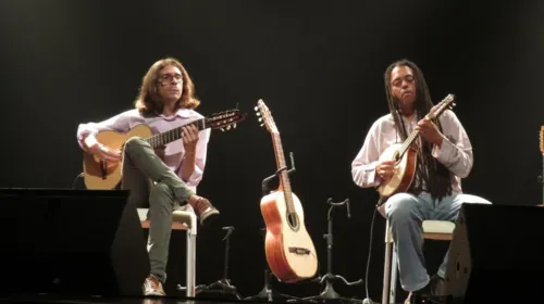 
				
					Júlio Caldas e Eduardo Brandão apresentam Clássicos do Choro
				
				