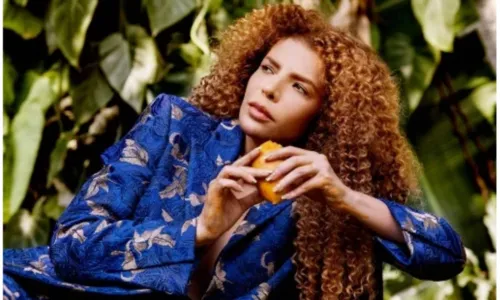 
				
					Vanessa da Mata apresenta show 'Vem Doce' em Salvador
				
				