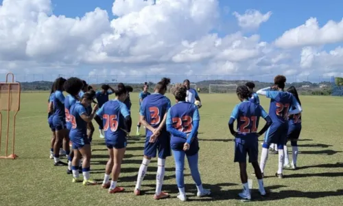 
				
					Bahia encara Real Ariquemes de olho no G8 do Brasileirão Feminino
				
				