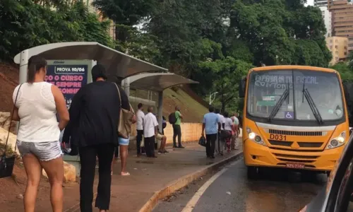 
				
					Entenda a situação do transporte público em Salvador
				
				