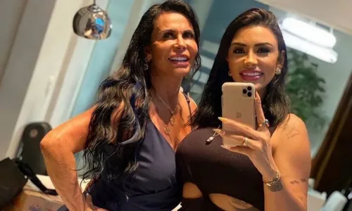 
				
					Gretchen manda indiretas após filha chamá-la de 'ex-mãe'
				
				