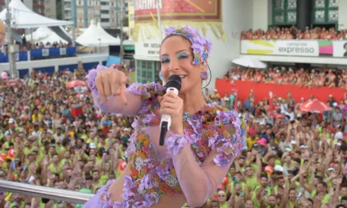 
				
					Claudia Leitte anuncia venda de bloco 'Largadinho' para 2024
				
				