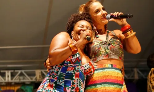 
				
					Ivete Sangalo revela recado para Margareth: 'Você sabe quem é você'
				
				