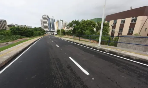 
				
					Ligação entre Estada do Curralinho e Siep é inaugurada em Salvador
				
				