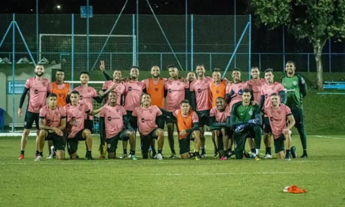 
				
					Vitória encara Mirassol para voltar a vencer e seguir líder da Série B
				
				